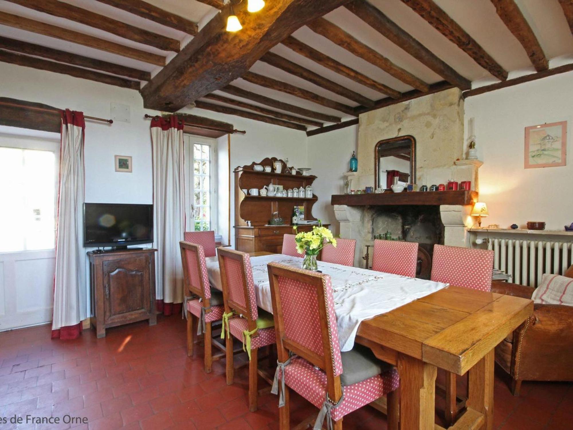 Maison De Caractere Avec Jardin, Proche D'Argentan, Ideale Pour Peche Et Detente En Campagne - Fr-1-497-131 Sarceaux Bagian luar foto